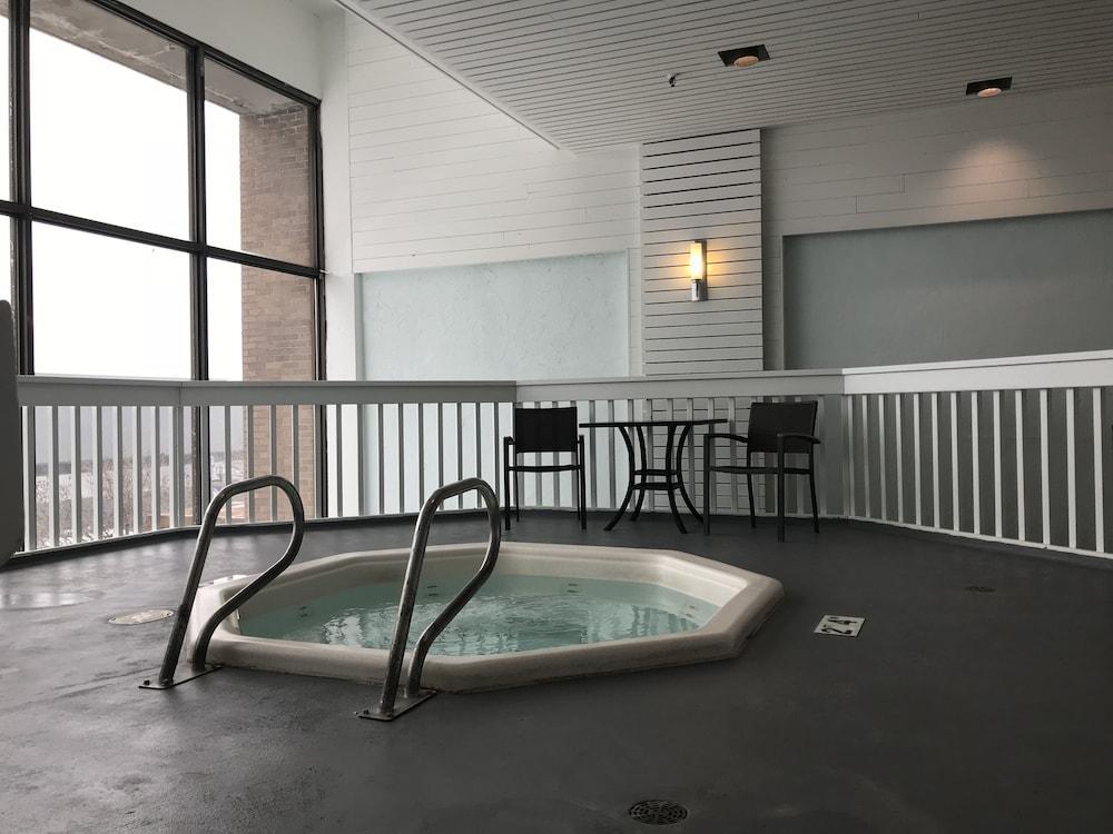 Radisson Hotel Duluth-Harborview Exteriör bild