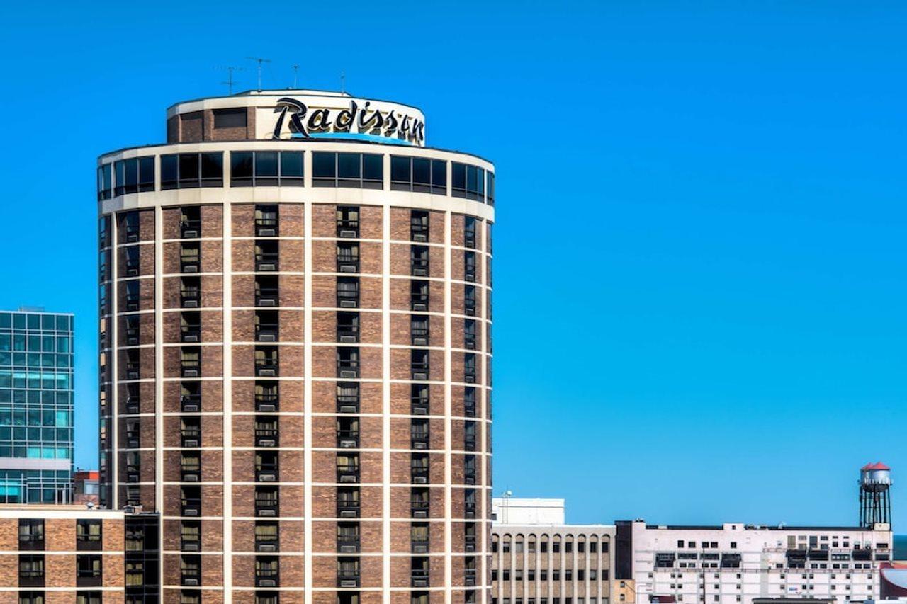 Radisson Hotel Duluth-Harborview Exteriör bild