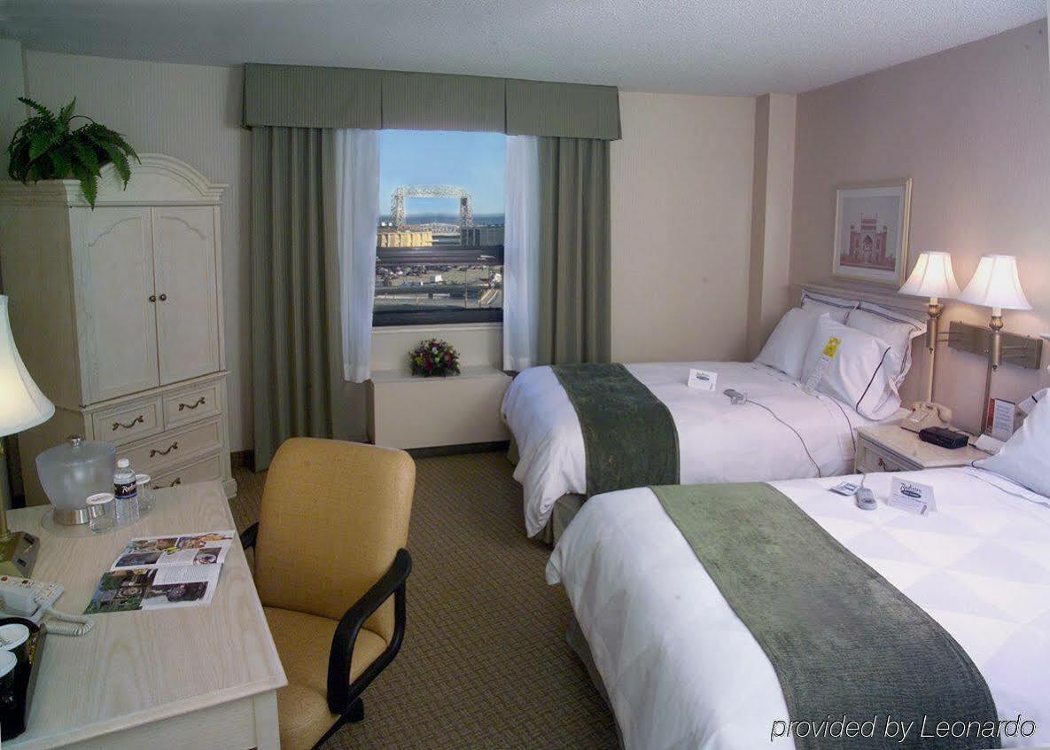 Radisson Hotel Duluth-Harborview Exteriör bild